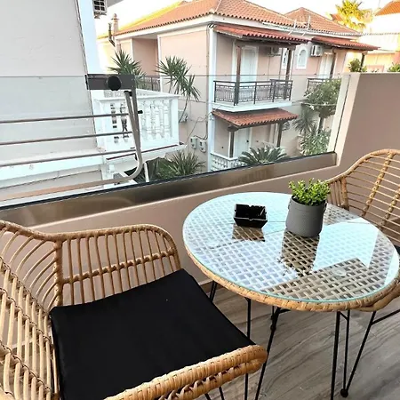 Roula Kotsonis Superior A