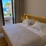 Roula Kotsonis Superior A Apartman